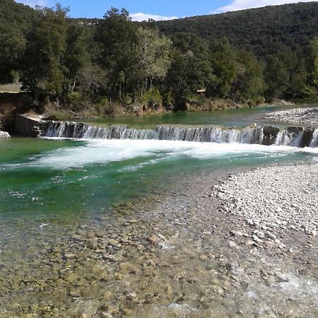 Le Rocher De Sampzon Экстерьер фото