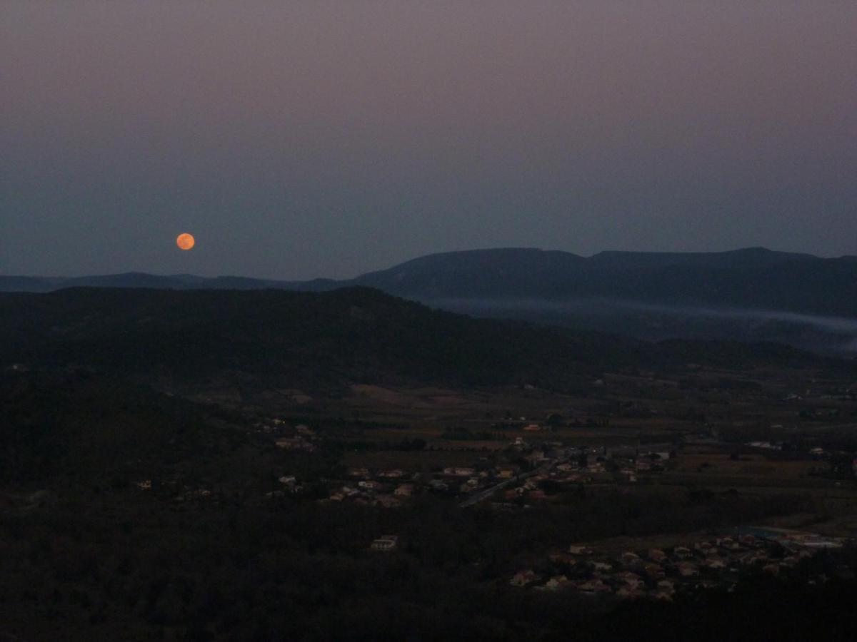Le Rocher De Sampzon Экстерьер фото
