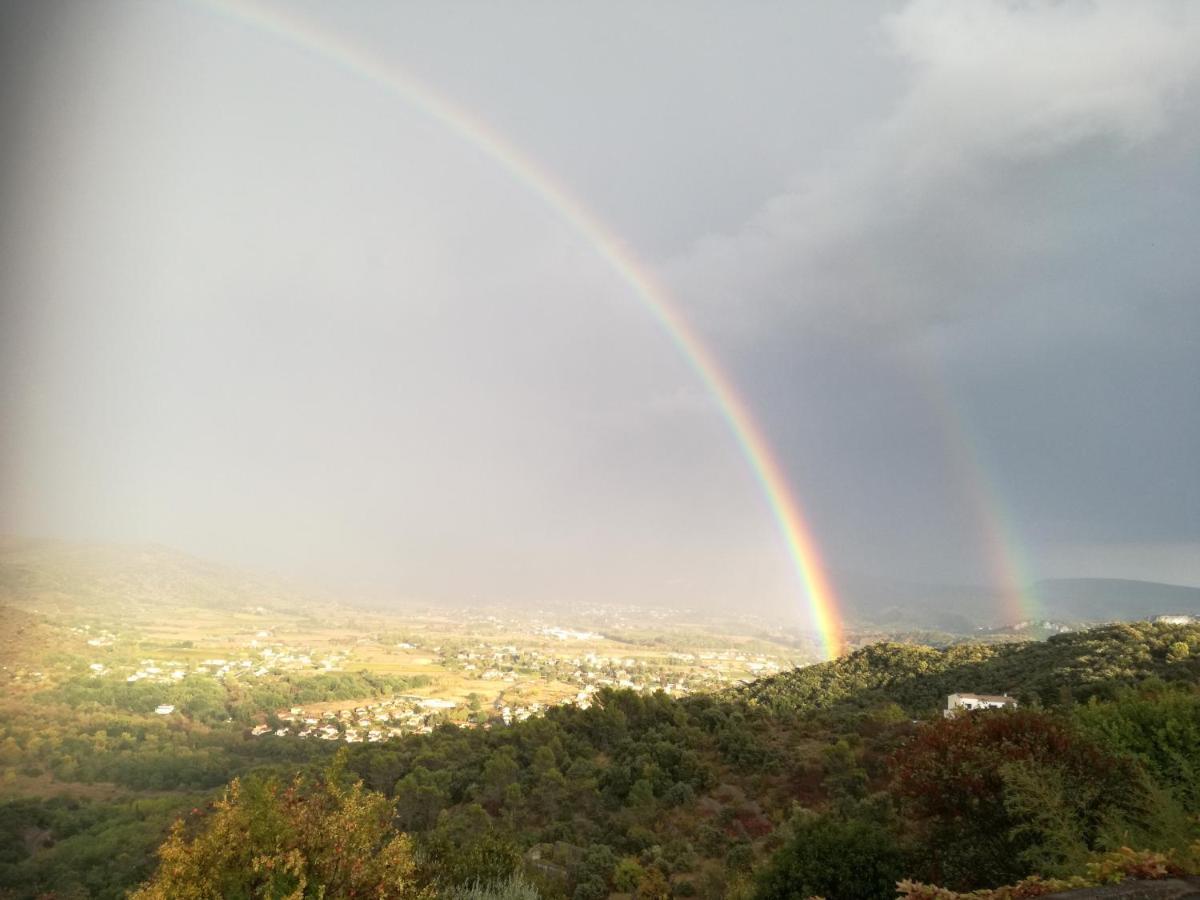 Le Rocher De Sampzon Экстерьер фото